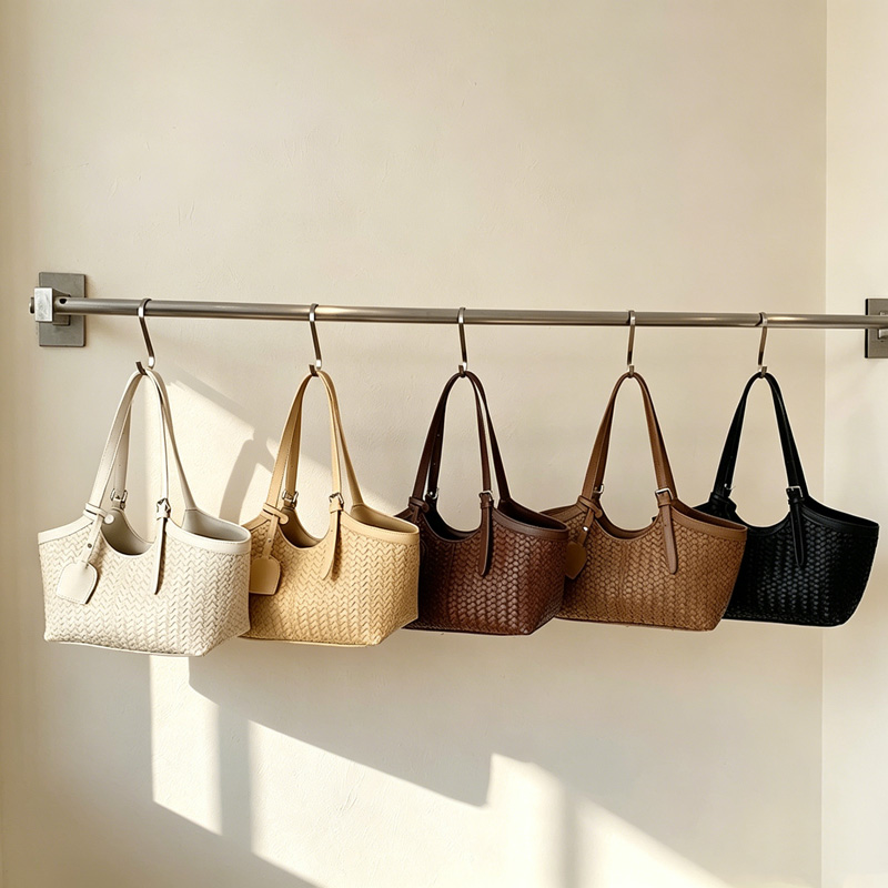 CLAREGQI   Hand Woven Tote Bag - Tote Bag Beach 评论和价格
