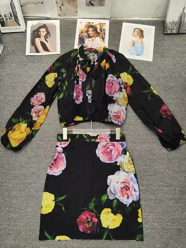 Retro flower print long-sleeve - Romper Floral Print 评论和价格