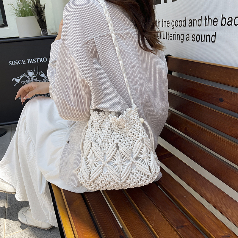 LEFTSIDE Weave Small Shoulder  - Crochet Bag Raffia 评论和价格